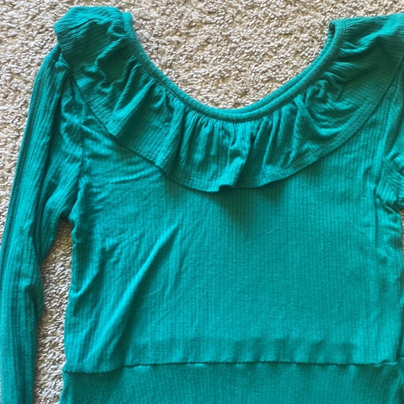 Emerald Green Ribbed Dress - Picture 3 of 4